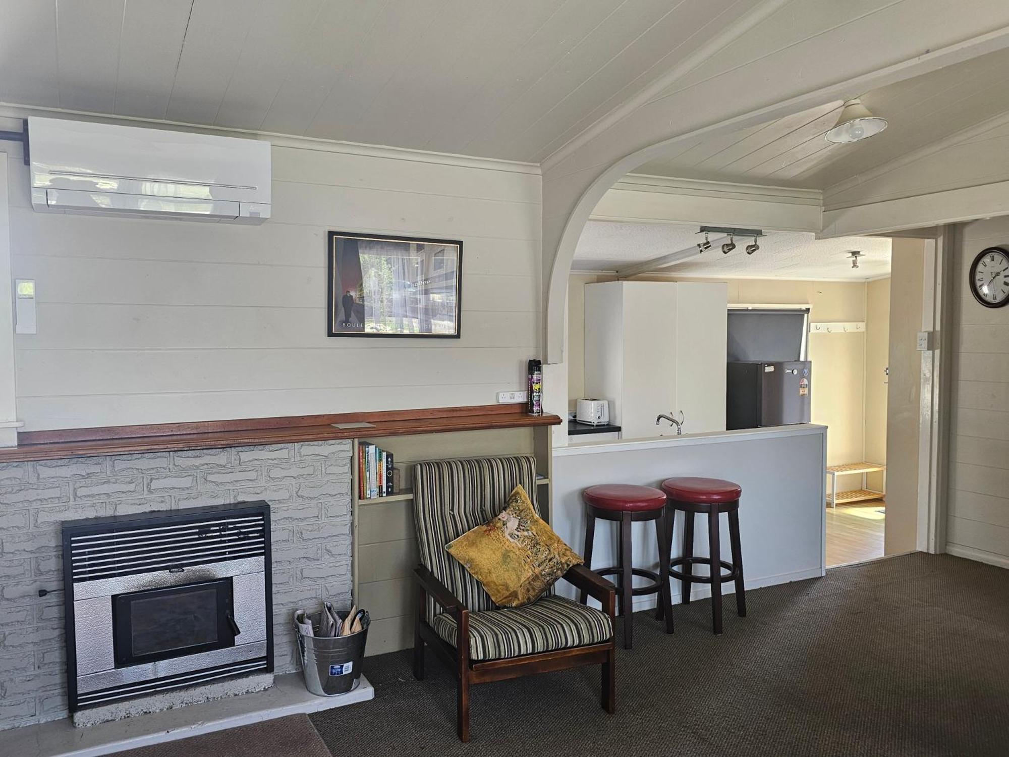 Cosy Lockwood In Town Villa Taupo Exterior foto